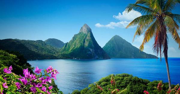 **Caribbean's Crown Unveiled: World Travel Awards Shine on Saint Lucia**