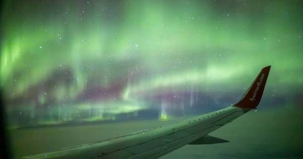 **Chasing the Northern Lights: Aurora 360 Resumes Flights Over the Alaskan Wilderness**