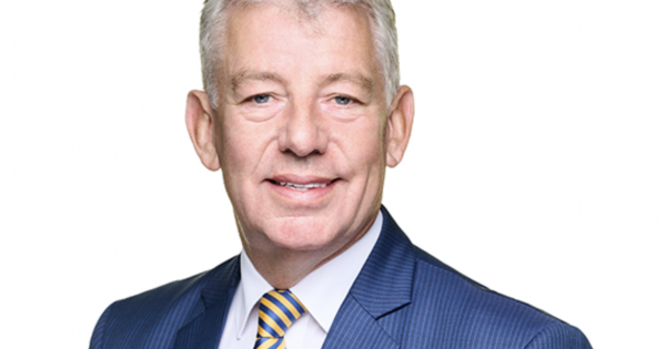 **Dubai Takes the Crown: DXB Ascends to World's Busiest Airport, Redefining the Travel Experience**