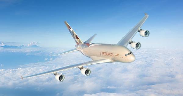 **Etihad's A380: A Sky-High Arrival in Tokyo for Summer 2026**
