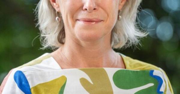 **Hawaiian Airlines Gets New Pilot: Alaska Air Veteran Takes Helm**