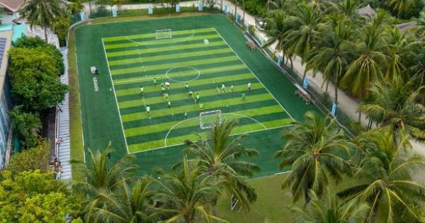 **Island Dreams, World-Class Football: Campioni Returns to Kuramathi with Pearce & Brown**