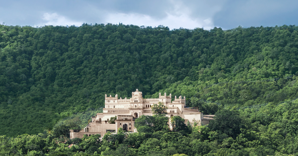 **Khajuraho's Royal Secret Unveiled: The Oberoi Rajgarh Palace Opens its Doors**