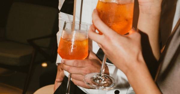 **Liquid Alchemy: World's Top Bars Collide at Four Seasons Bangkok**