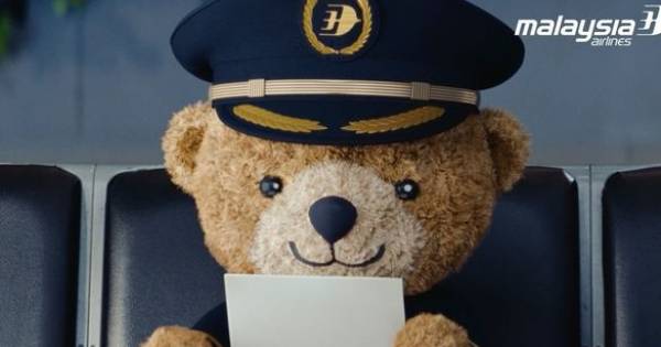**Malaysia Airlines Launches "Pilot Parker" to Humanize Travel and Boost Confidence**