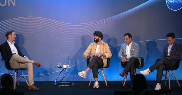 **Oneworld Airlines Forge a Future of Travel: Innovation Summit Unveils Tech-Driven Experiences**