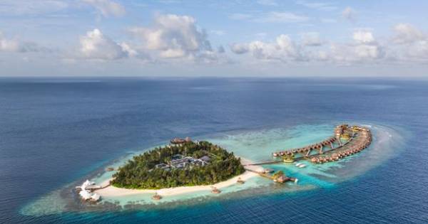 **W Maldives: Charting a Sustainable Course for Paradise**