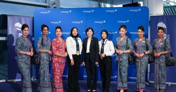 **Wings of Change: Malaysia Airlines Celebrates Milestone with All-Female Flight Crew**