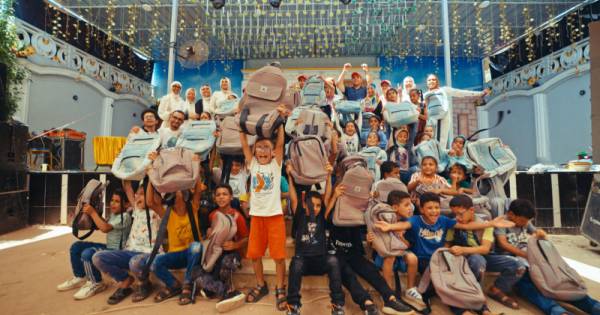 Emirates Soars Above: Uplifting Kids in the Middle East with New Travel Initiative