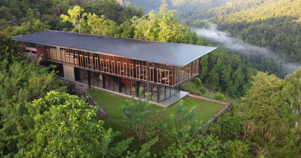 Santani Celebrates a Decade of Wellness with Exclusive "Masters in Residence" Program