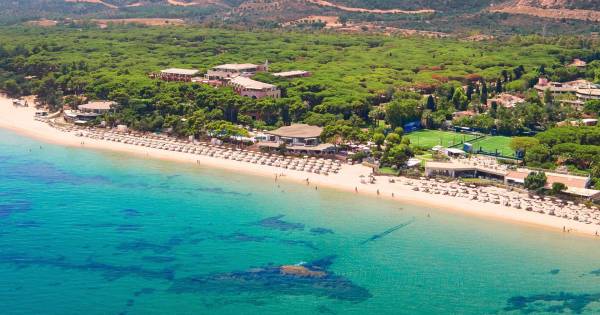 Sardinia Shines: Europe's Travel Elite Crowned at Forte Village Gala